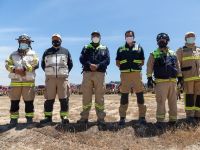 Con más de 40 carros y 100 bomberos, se realizó exhibición para el combate de incendios forestales