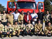 Bomberos de San Pedro de Melipilla y Villa Alhué recibieron nuevos carros bomba