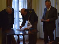 Bomberos de Chile recibió valores de la Bolsa de Comercio de Santiago