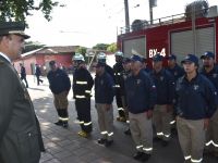 Profesionalismo y madurez de Bomberos de Florida en su aniversario N° 80